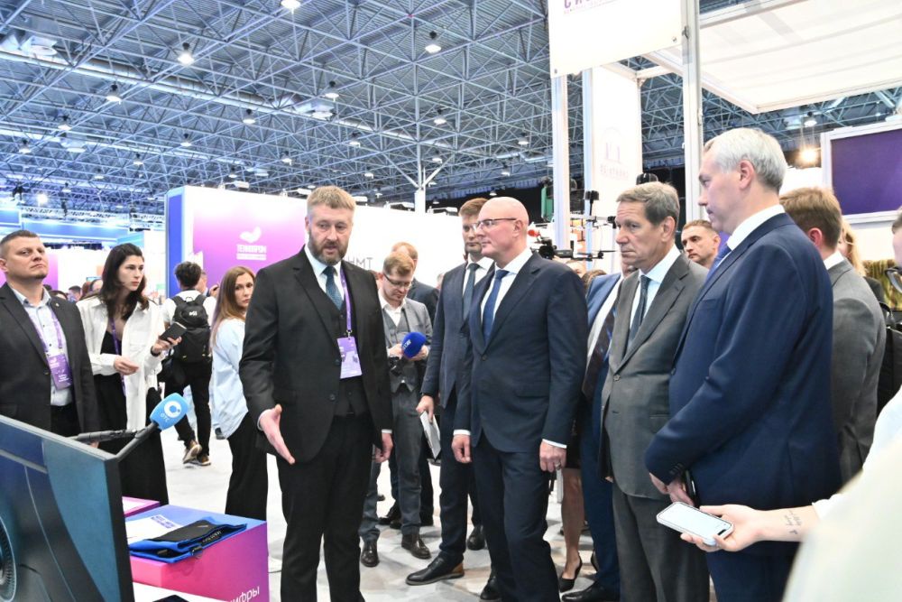 Дмитрий Чернышенко: передовая подготовка кадров обеспечит технологическое лидерство - Российская газета