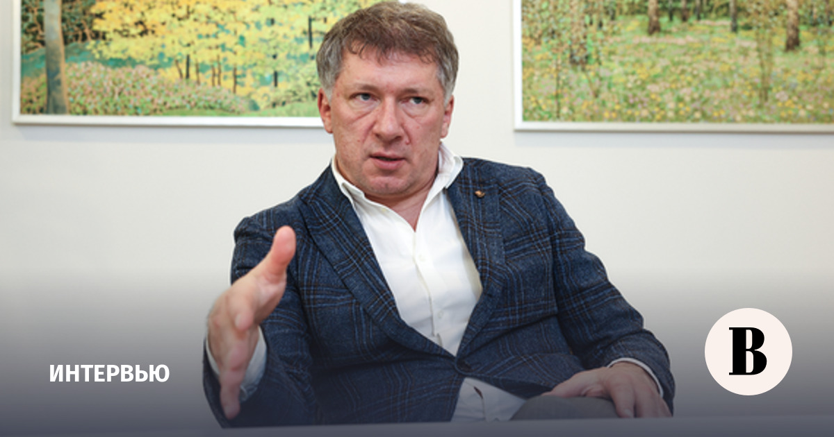 Илья Дмитриев: «Быть предпринимателем сегодня популярнее, чем быть водителем в найме»