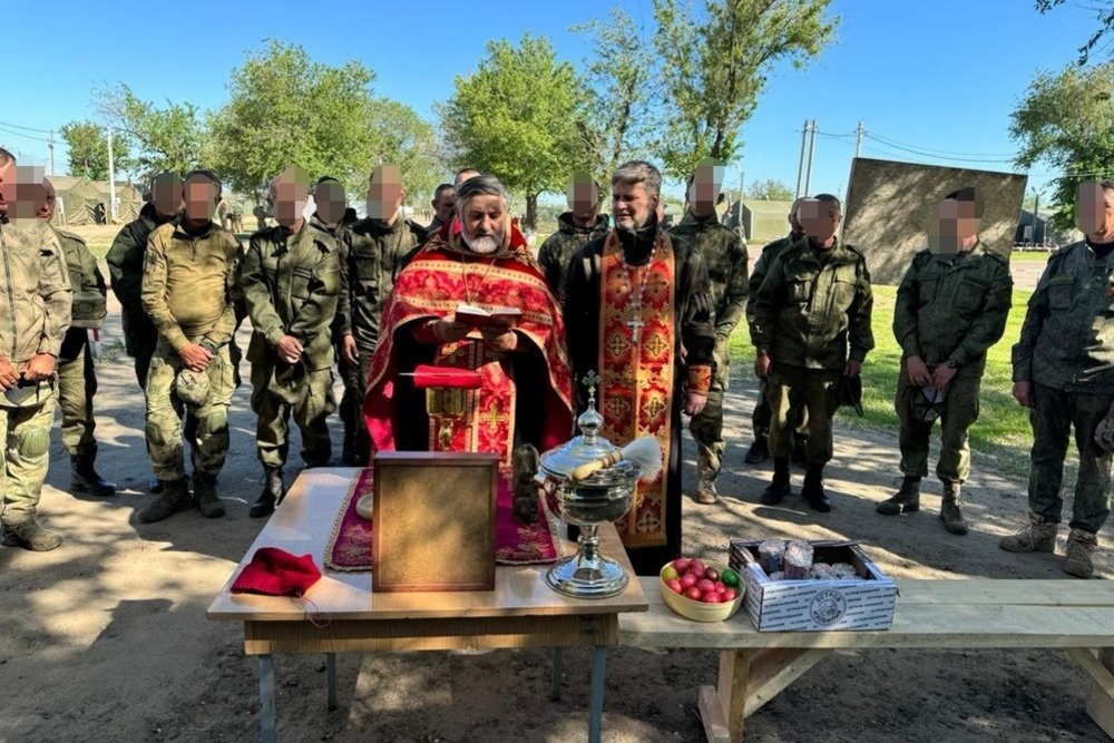 Светлое Воскресение Христово - праздник и для наших военных.