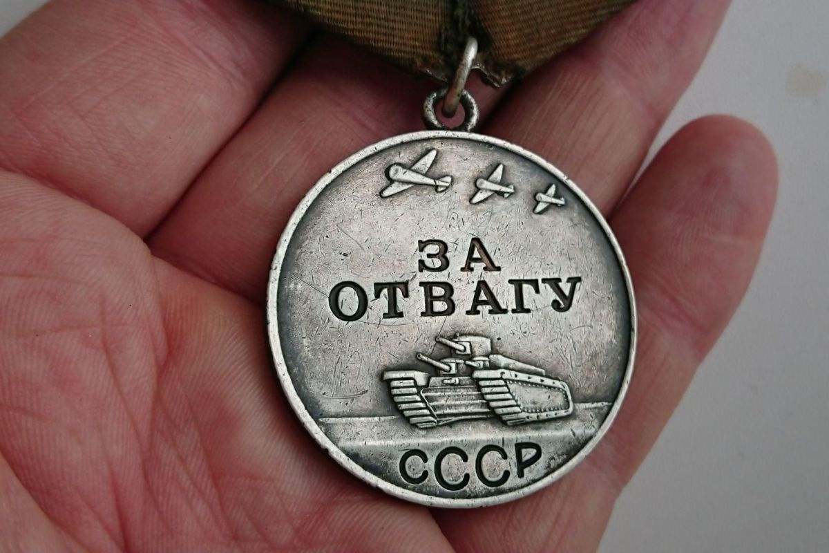 Автограф Александра III на журнале Illustration.