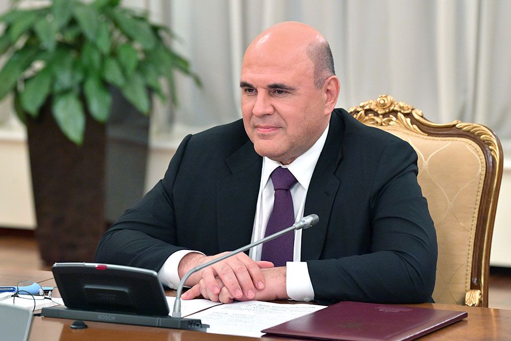Мишустин поручил выделить дополнительные средства на городской транспорт - Российская газета