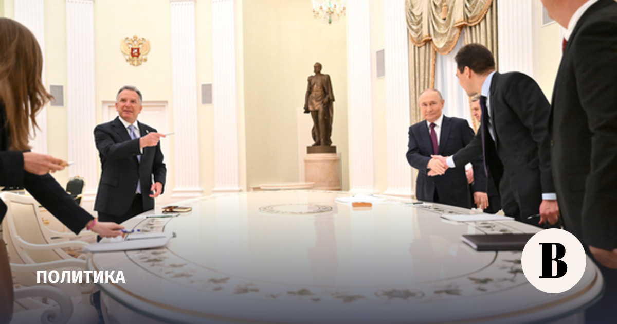 Путин заявил о готовности к диалогу с Киевом без предварительных условий