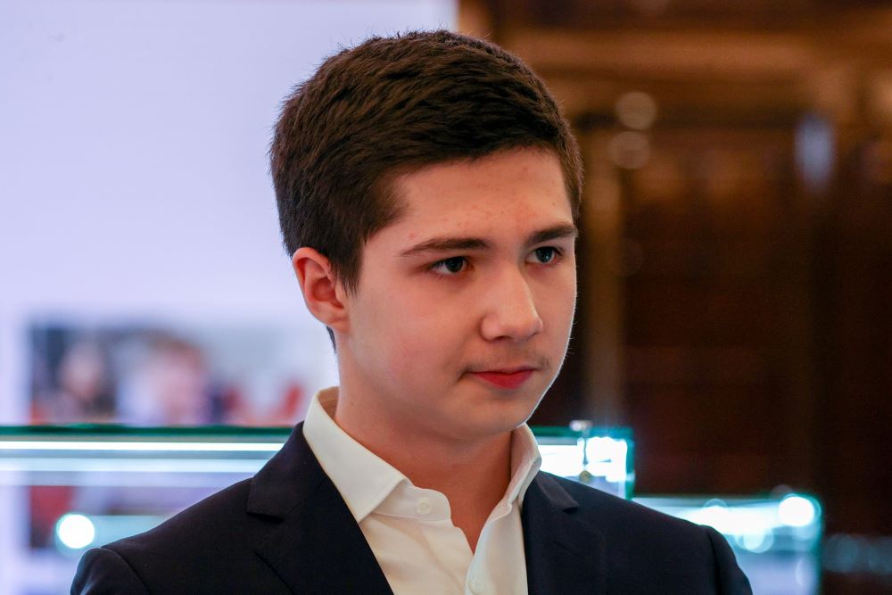 Самый юный гроссмейстер России Иван Землянский выиграл чемпионат Азии по блицу - Российская газета