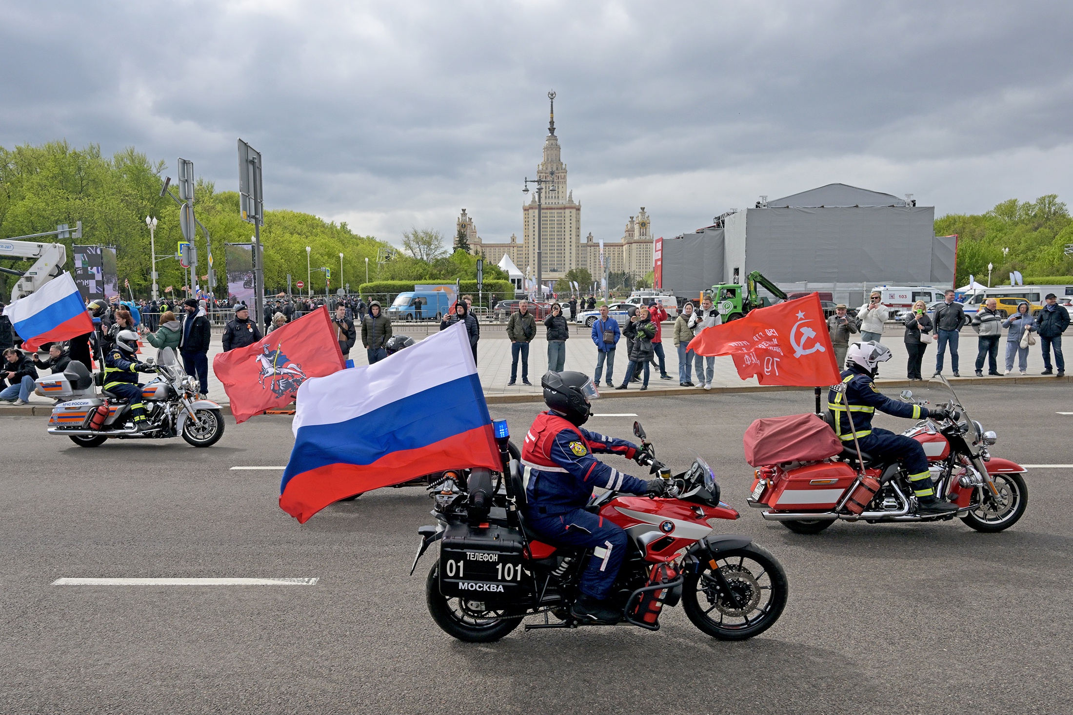 В Москве официально открылся мотосезон - Российская газета