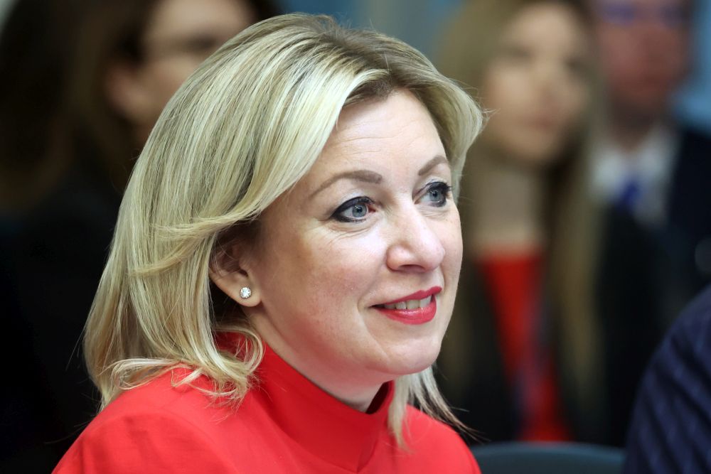 Захарова назвала заявление Сикорского о территориях РФ набором абсурдных тезисов - Российская газета