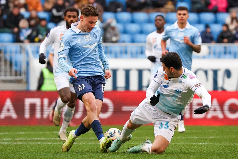 "Зенит" не смог обыграть "Крылья Советов" - Российская газета